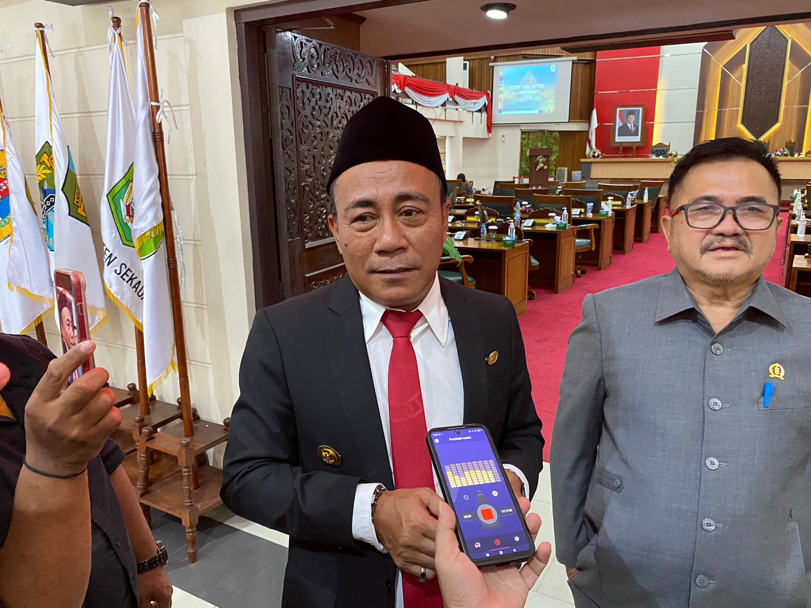 Wagub Krisantus Tegaskan Terus Kawal Kasus Oli Palsu yang Mandek di Polda Kalbar