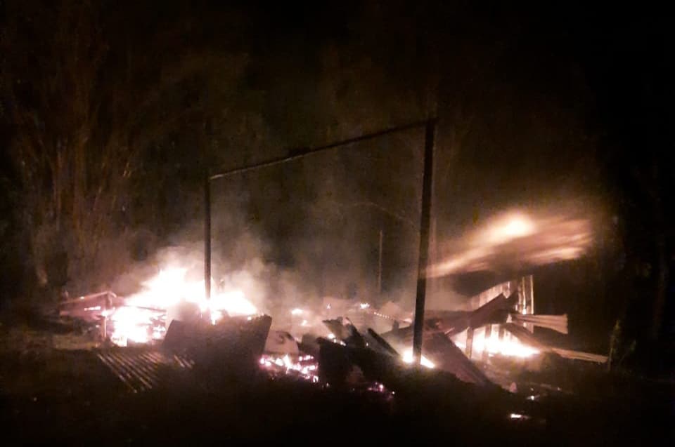 Teror Bakar Rumah dan Penembakan Terjadi di Kecamatan Air Upas Ketapang