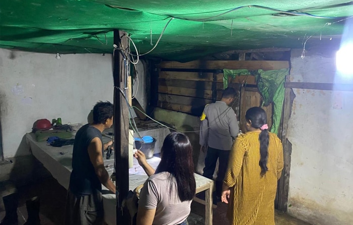 Rumah Kosong di Sekayam Terbakar, Diduga Ulah OTK