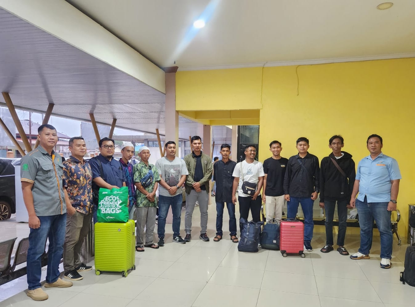 BGA Group Ketapang Berangkatkan 25 Karyawan Berprestasi Umroh Gratis ke Tanah Suci