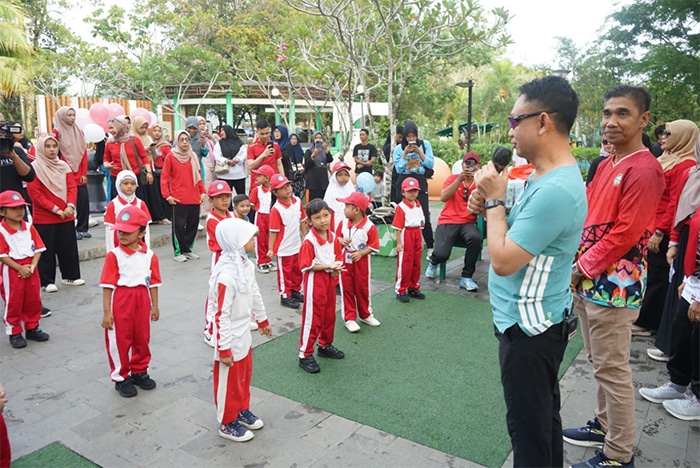 Edi Kamtono Ajak Orang Tua di Pontianak Rutin Sekolahkan Anak Usia Dini ke PAUD