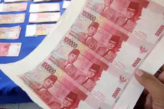 Polres Kubu Raya Amankan Pria yang Belanja Pakai Uang Palsu