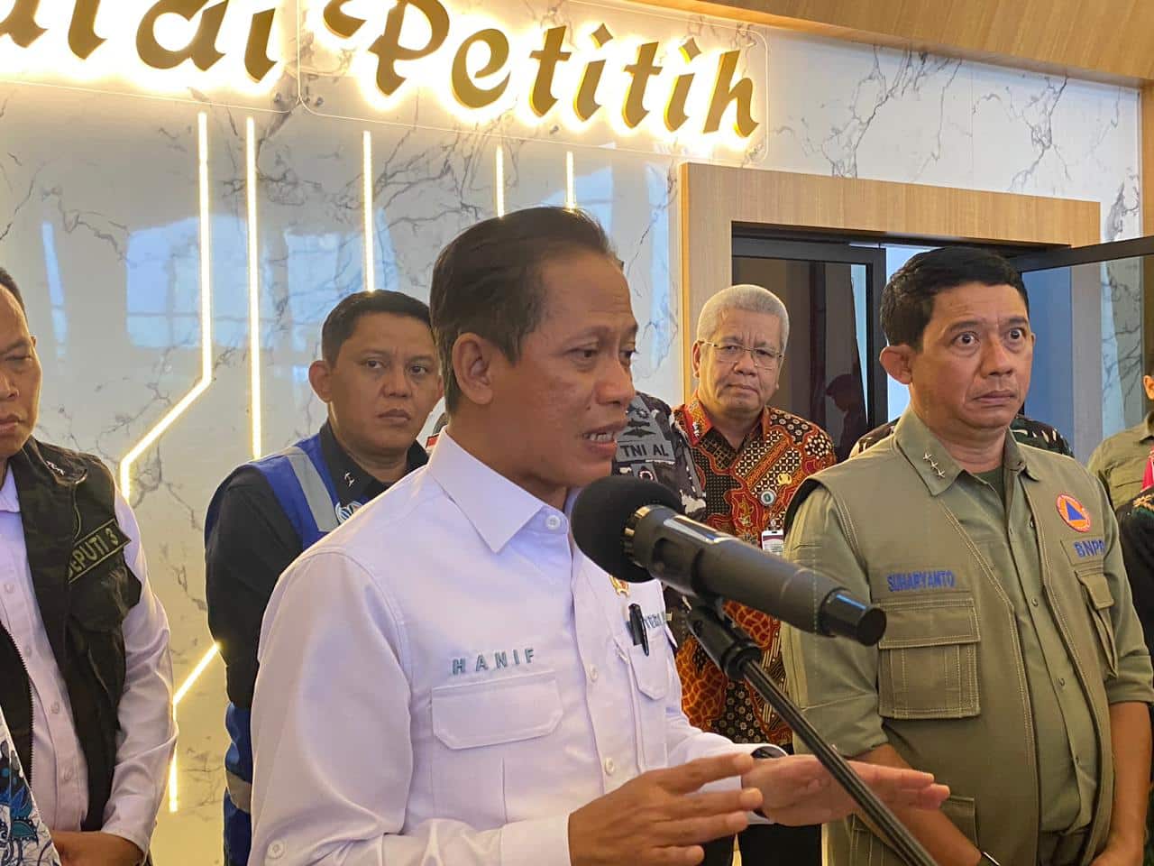 Menteri LHK Hanif: Luas Karhutla Kalbar Terbesar Secara Nasional