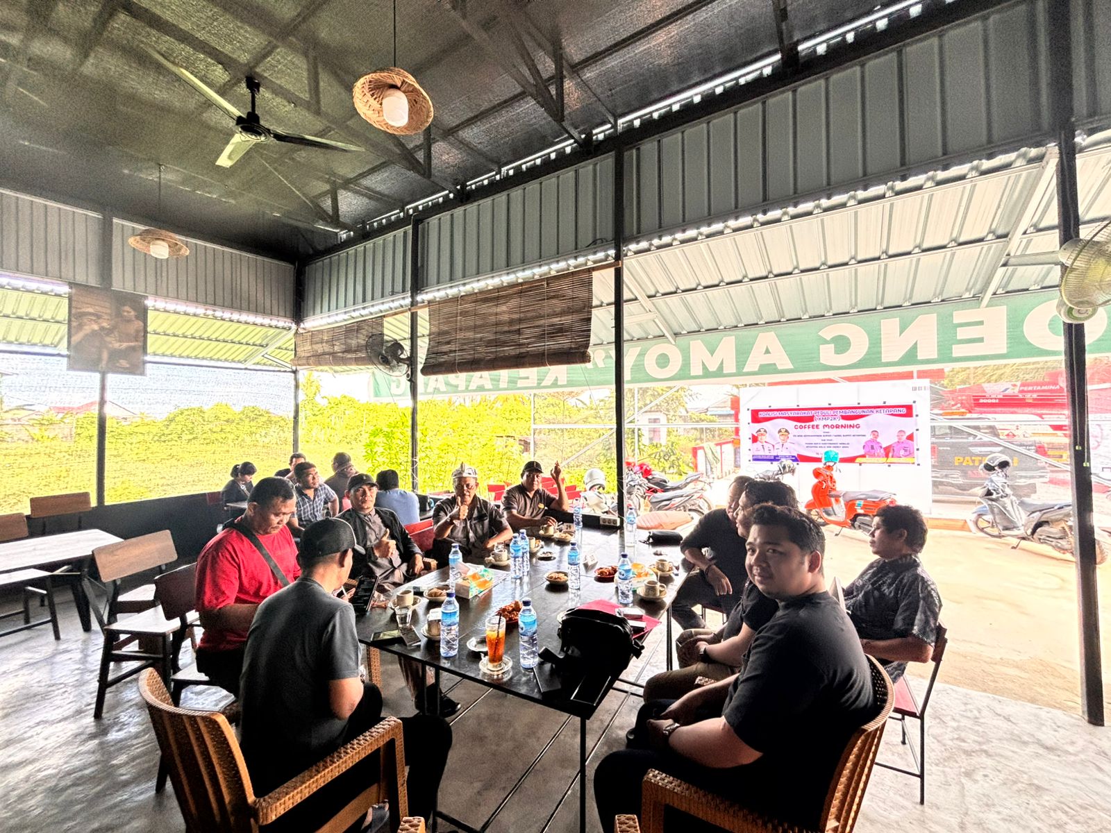 KMP2K Gelar Diskusi 175 Hari Kepemimpinan Bupati Ketapang, Soroti Isu SDA dan Infrastruktur