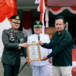 { \Illuminate\Support\Str::words($kategorix->post_title, 30, '') }}