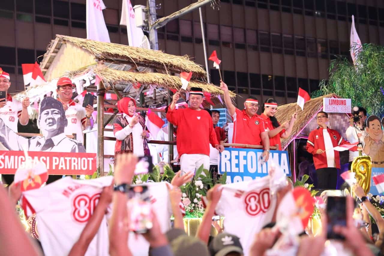 Menteri Nusron Sampaikan Makna Kemerdekaan di Karnaval Kemerdekaan HUT ke-80 RI