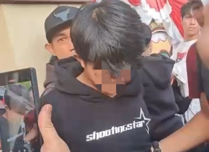 Polisi Amankan Enam Bom Molotov dari Penyusup Demo Aliansi Mahasiswa Kalbar