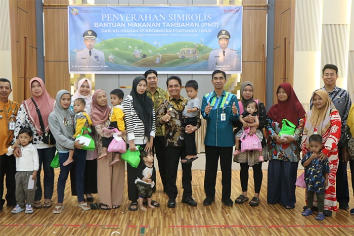 Pemkot Pontianak Salurkan PMT untuk Balita di Pontianak Timur