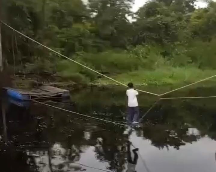 Viral Siswa di Mempawah Seberangi Sungai Pakai Tali, Gubernur Norsan: Sudah Dianggarkan Perbaikannya