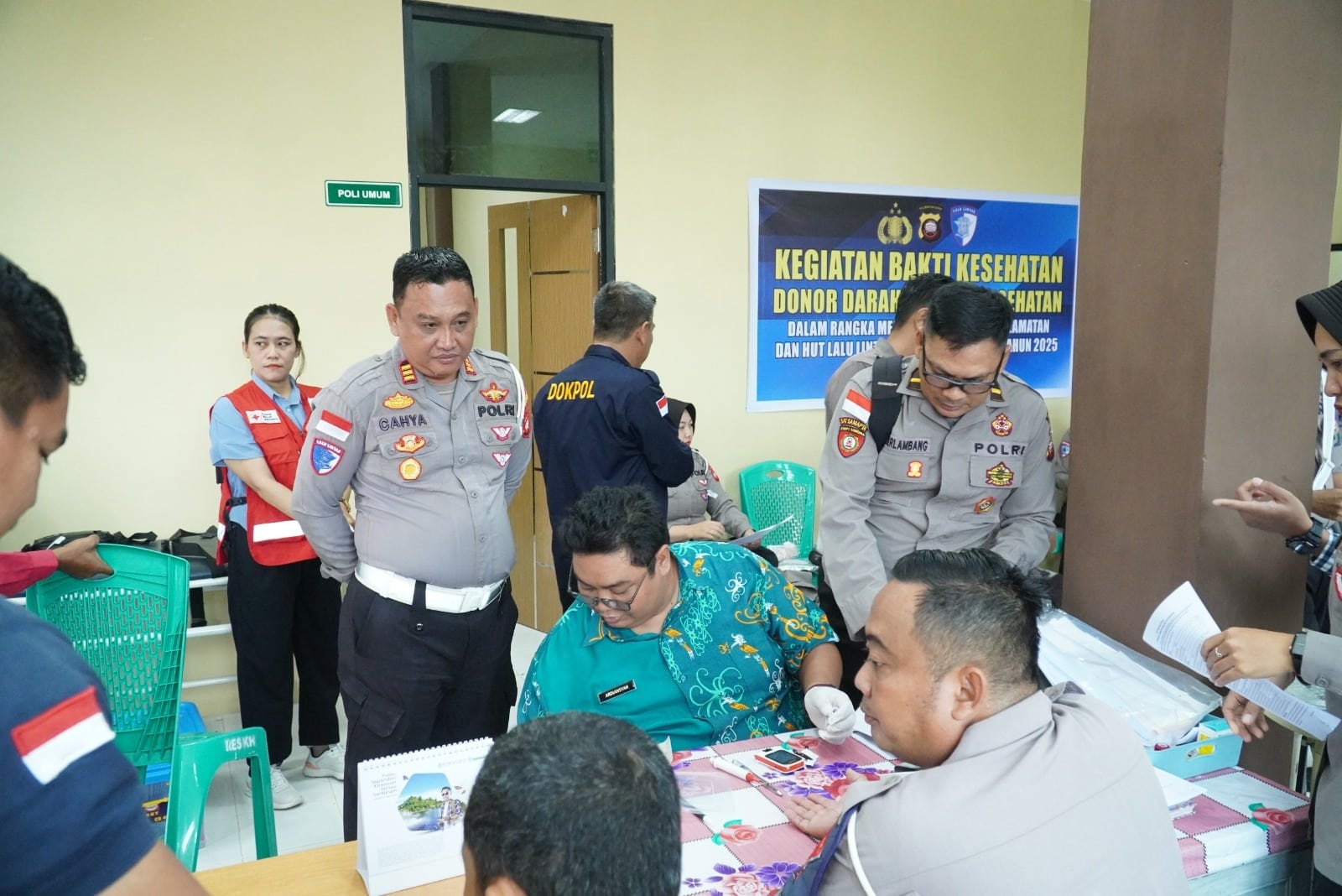 HUT ke 70 Lalu Lintas, Satlantas Polres Kapuas Hulu Gelar Bakti Kesehatan
