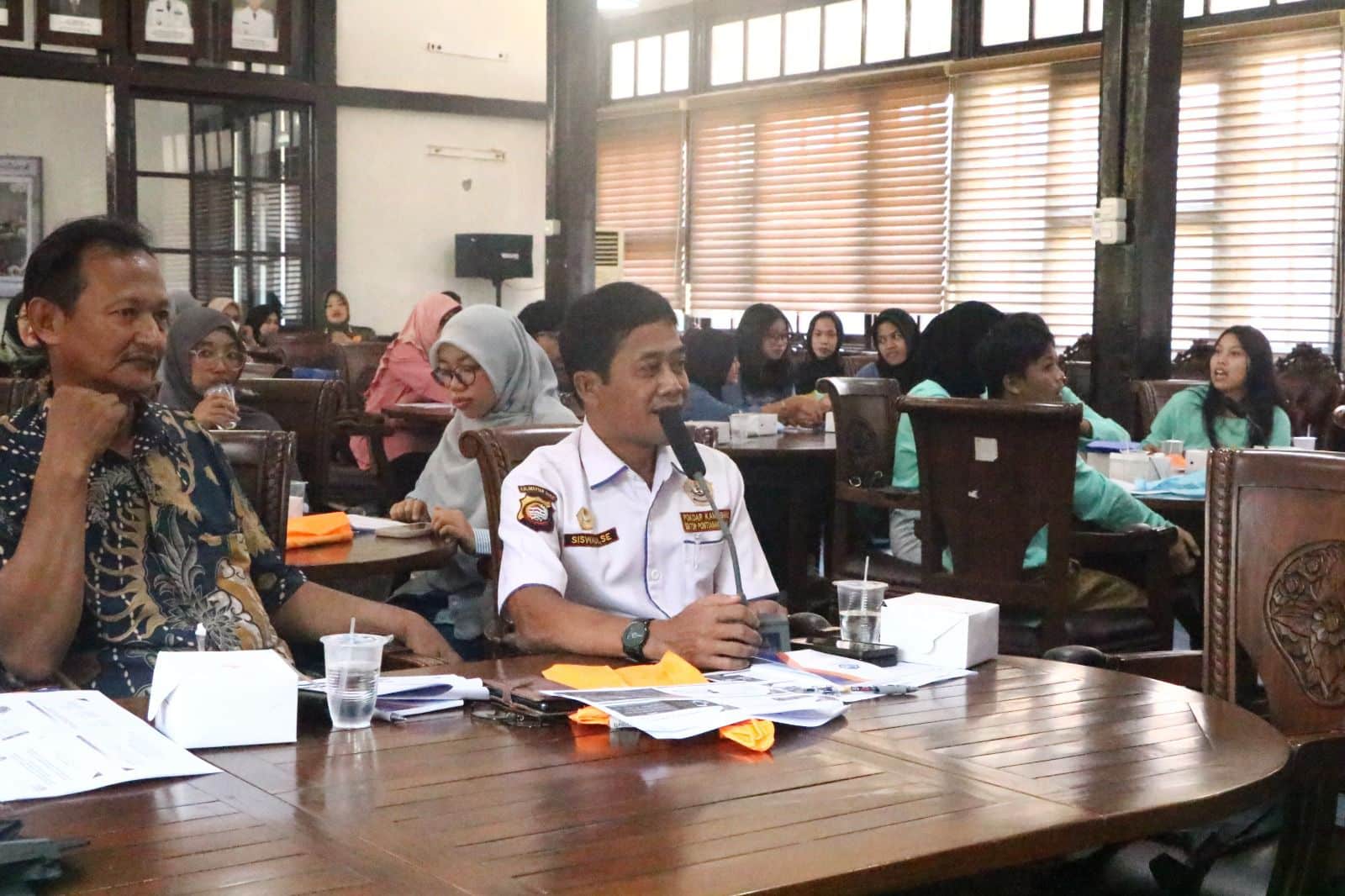 Diskominfo Pontianak Gelar Sosialisasi Perda Tibum dan Perwa Jam Malam Anak