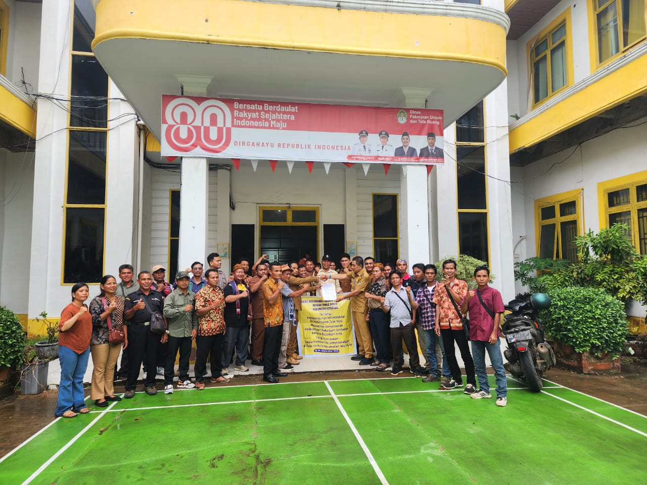 Proyek Jembatan Periangan Ketapang Dikawal Janji Hukum Adat