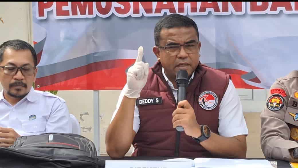 Polda Kalbar Gagalkan Penyelundupan 8 Kg Sabu, Dua WNA Malaysia Diamankan