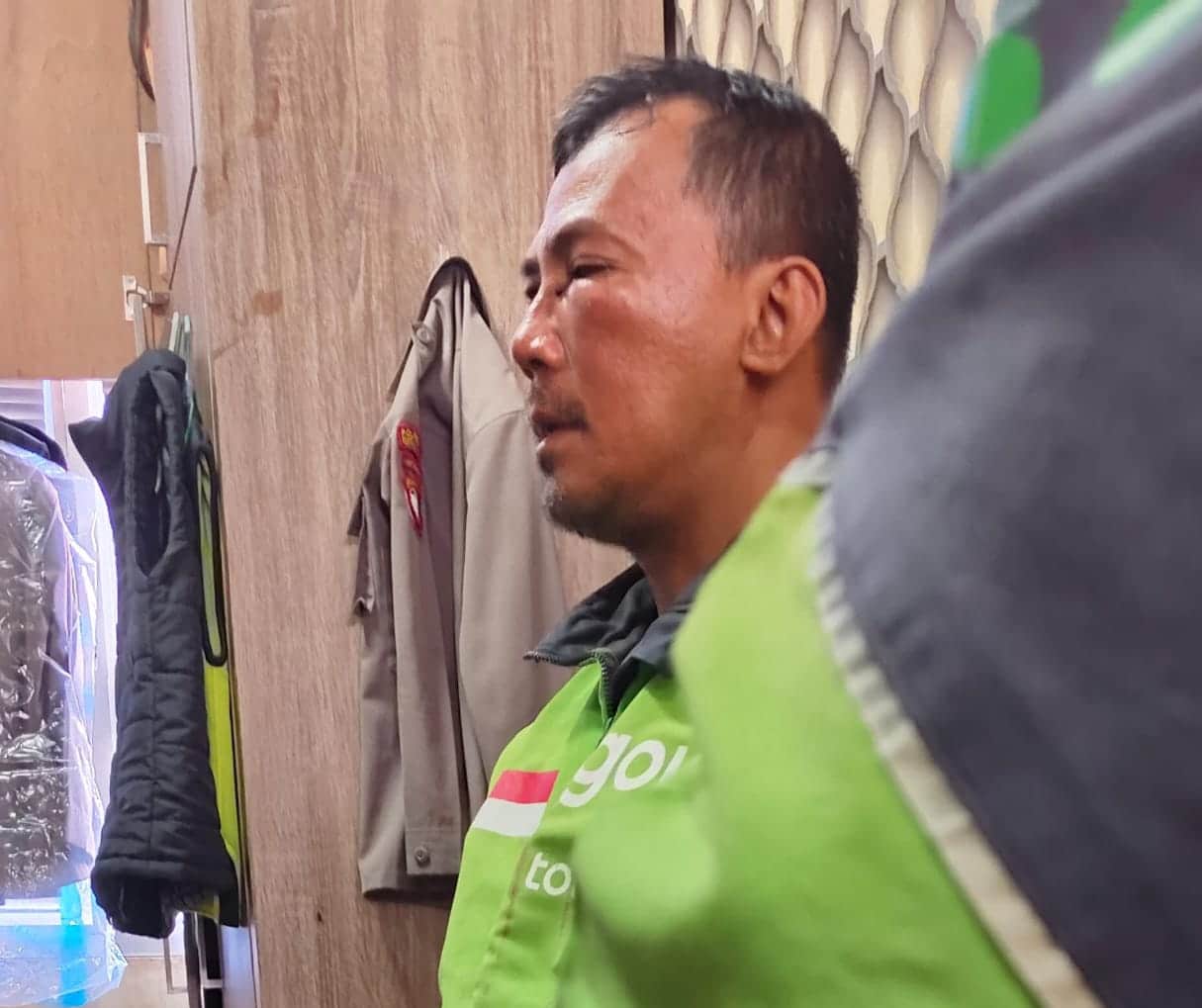 Tak Terima Diklakson, Diduga Oknum TNI Aniaya Pengemudi Ojol di Pontianak