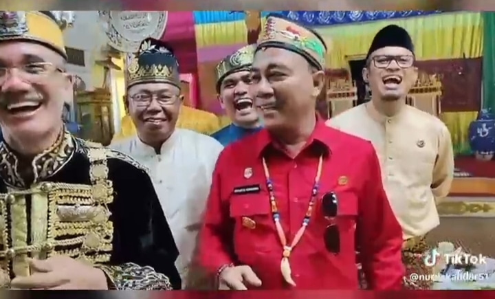 Belum Setahun Dilantik, Krisantus Sudah "Latah" Ingin Jadi Gubernur Kalbar