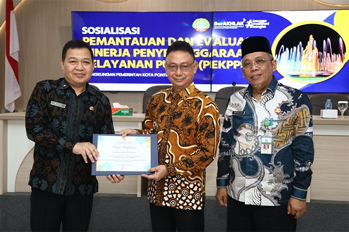 Pontianak Raih Predikat Tertinggi Pelayanan Publik, Edi Kamtono: Masyarakat Harus Rasakan Manfaatnya