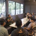 { \Illuminate\Support\Str::words($kategorix->post_title, 30, '') }}