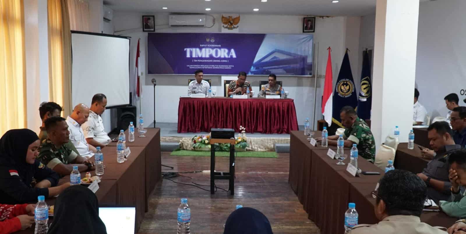 Imigrasi Ketapang Perkuat Koordinasi Pengawasan WNA di Kayong Utara