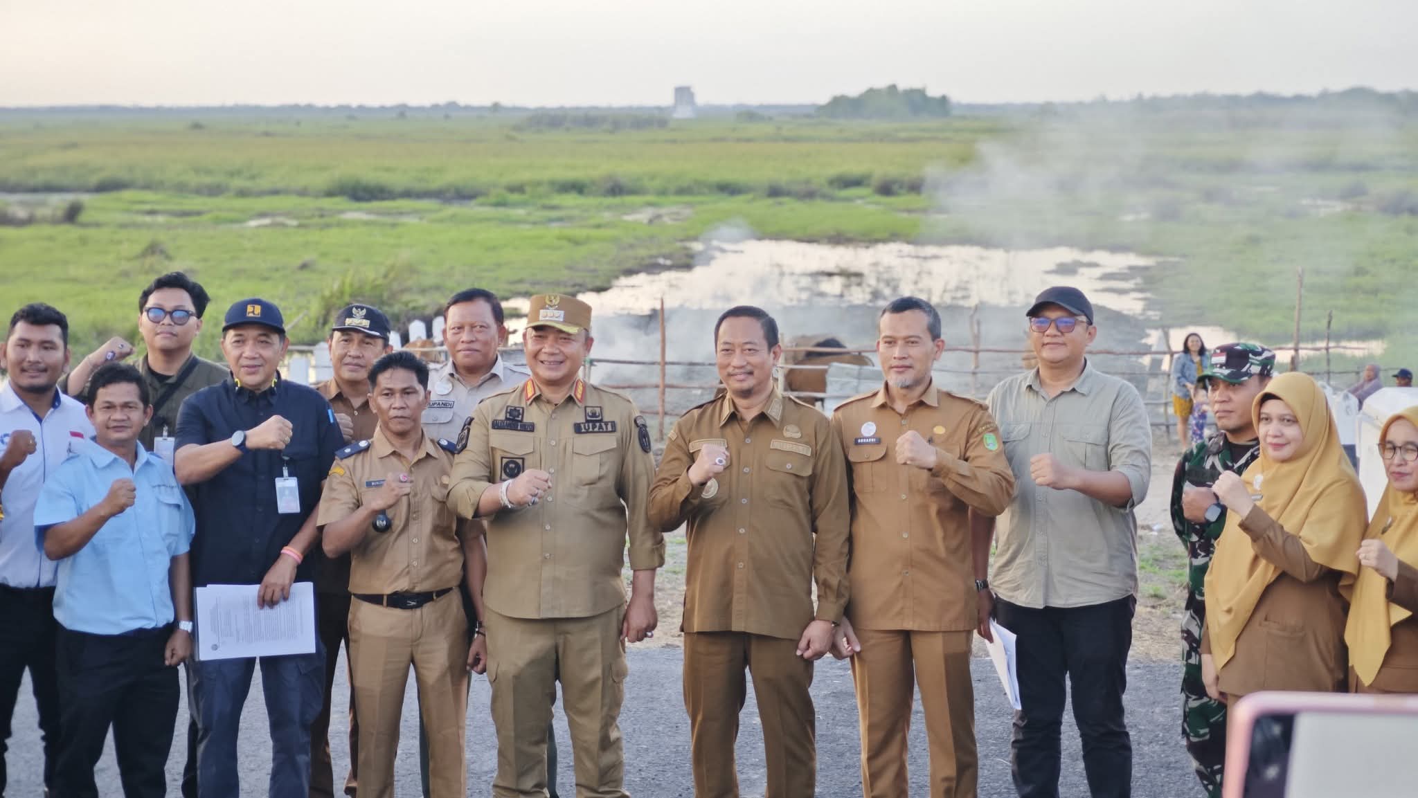 Bupati Alexander Sebut Jalan Penghubung Ketapang - Sukamara Akan Dibangun Lewat CSR