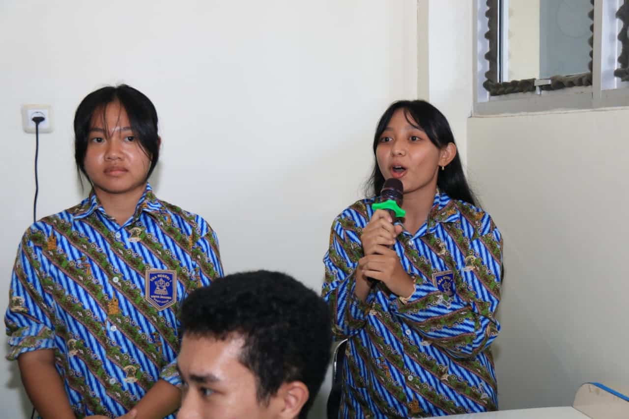 Realisasikan Internet Gratis di Sekolah, Pelajar dan Guru Ucapkan Terima Kasih kepada Gubernur Ria Norsan