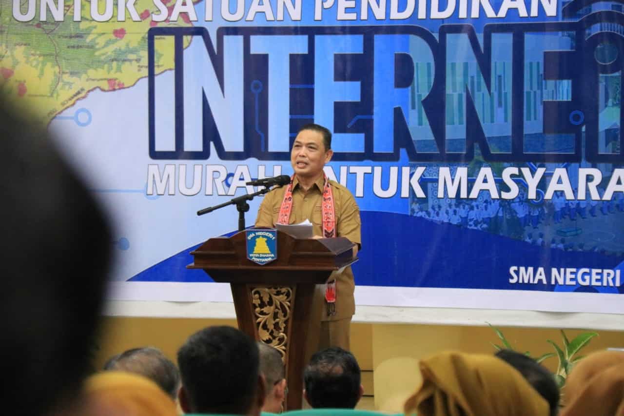 Kalbar Jadi Role Model Peluncuran Internet Gratis, Fadel: Berkat Komitmen Nyata Gubernur Ria Norsan Hadir Sebagai Solusi Masyarakat