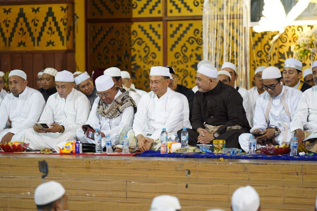 Edi Kamtono Hadiri Maulid Nabi Sekaligus Milad Pertama Majelis Ashabul Maimanah