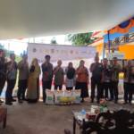 { \Illuminate\Support\Str::words($kategorix->post_title, 30, '') }}