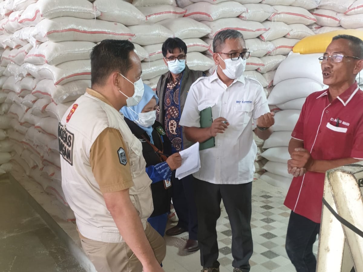 Satgas Pangan Kalbar Akan Cabut Izin Usaha Sejumlah Distributor yang Jual Beras Premium di Atas HET