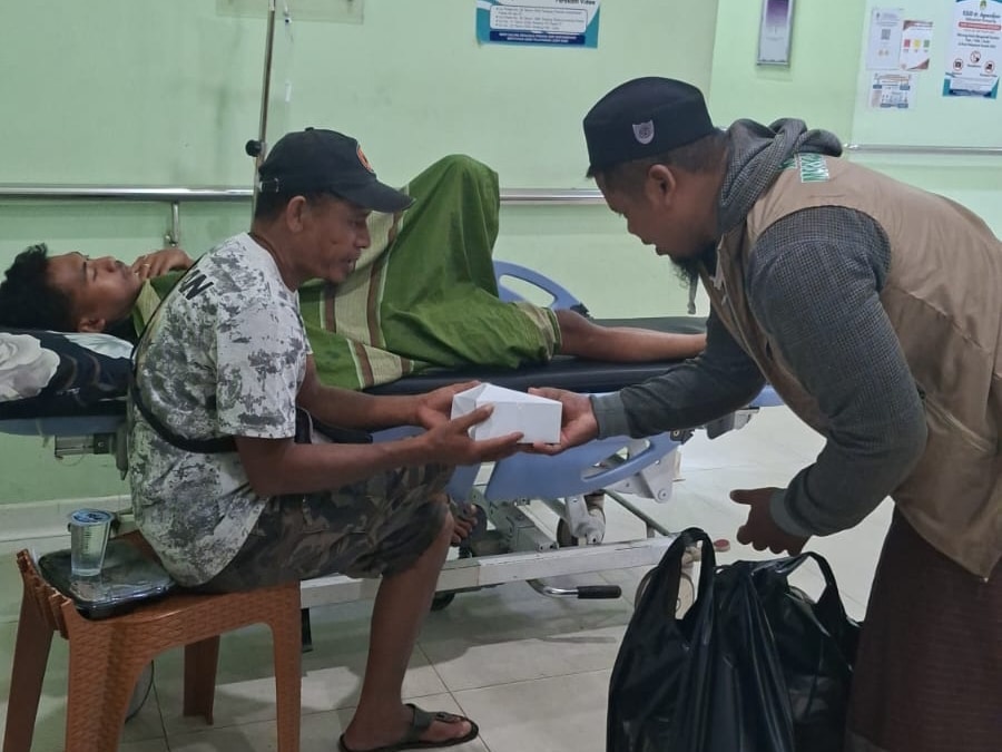 Semangat Berbagi Tak Surut, Masjid Imam Bonjol Kembali Gelar Jumat Berkah