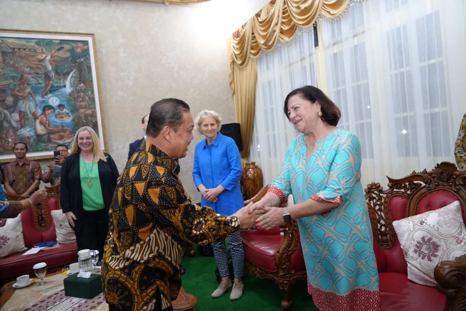 Gubernur Ria Norsan Terima Delegasi Pemerintah Jerman Bahas Kerja Sama Strategis