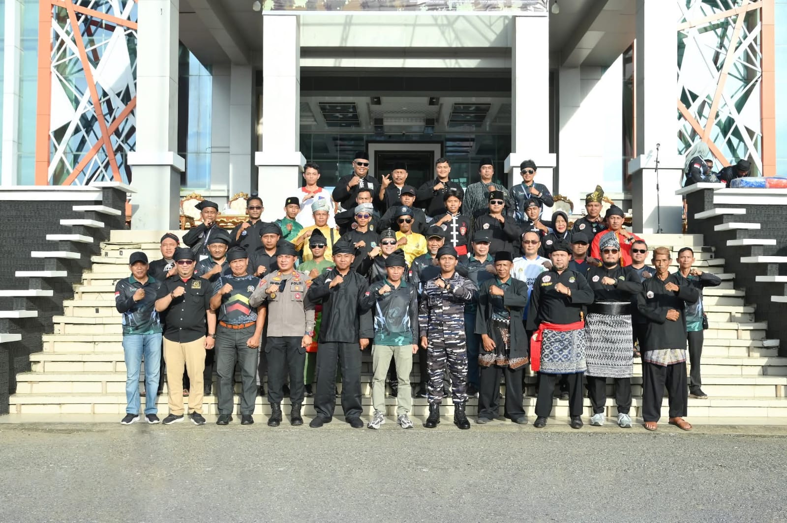 Ribuan Pendekar Meriahkan Jambore Pencak Silat Bupati Cup 2025 di Ketapang