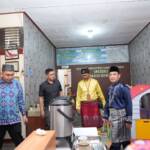 { \Illuminate\Support\Str::words($kategorix->post_title, 30, '') }}