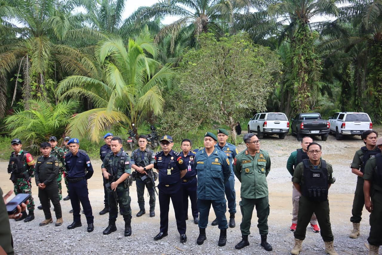 Tim Patroli Gabungan Indonesia-Malaysia Gagalkan Penyeludupan Ratusan Tanaman Dilindungi