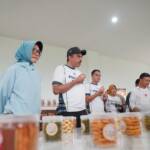 { \Illuminate\Support\Str::words($kategorix->post_title, 30, '') }}