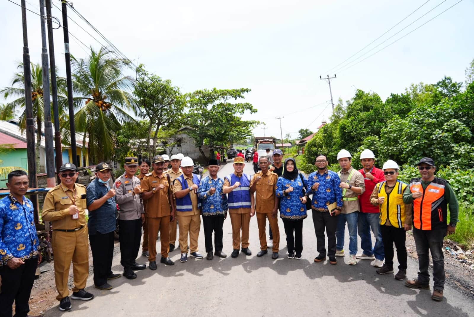 Warga Ketapang Ucapkan Terima Kasih kepada Gubernur Norsan: Alhamdulillah Jalan Sudah Bagus