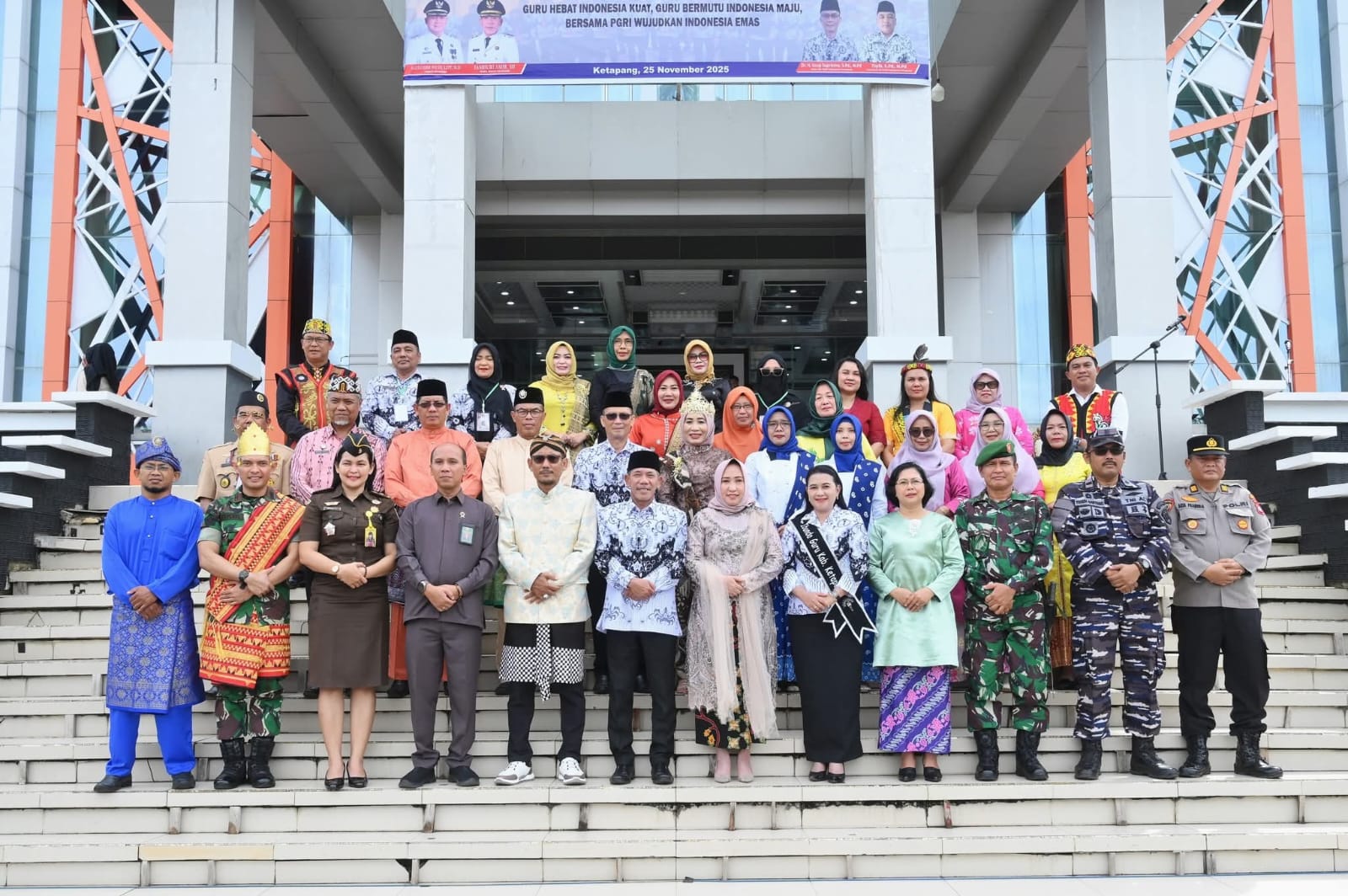 Wabup Jamhuri Ajak Guru di Ketapang Perkuat Peran di Tengah Tantangan Zaman