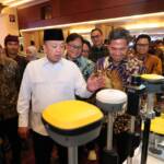 { \Illuminate\Support\Str::words($kategorix->post_title, 30, '') }}