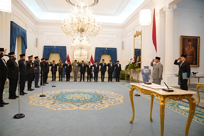Prabowo Lantik Komisi Percepatan Reformasi Polri di Istana Negara