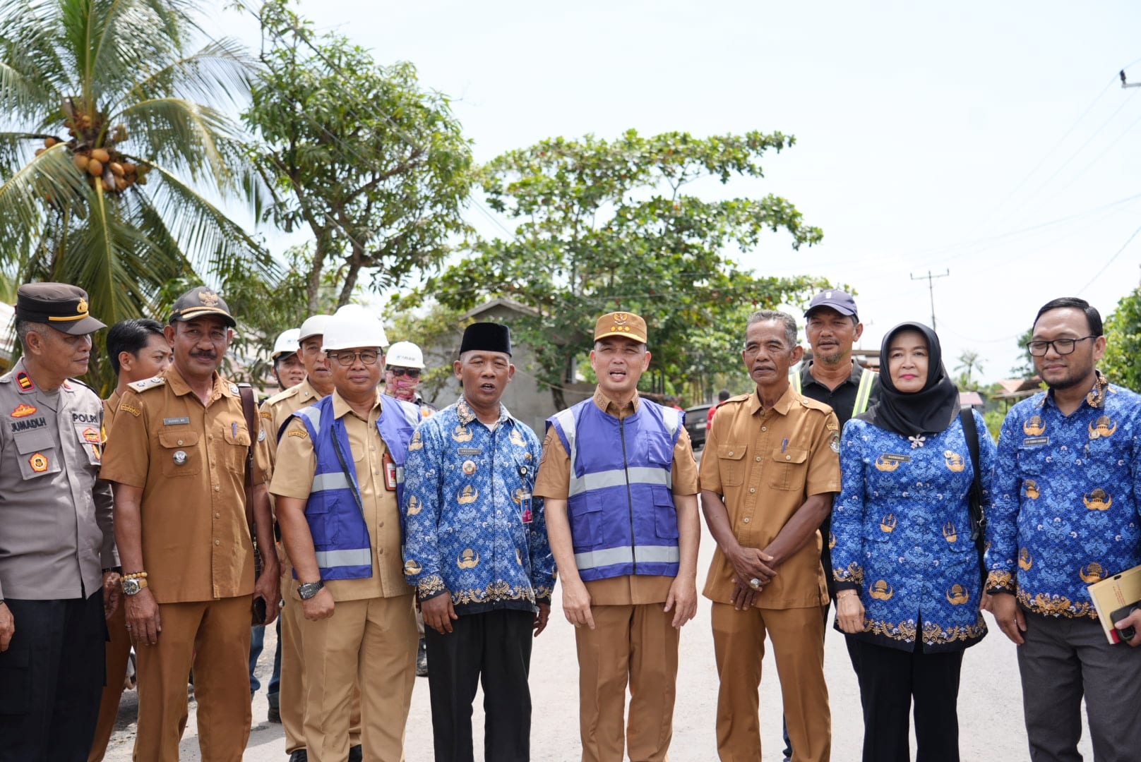 Gubernur Ria Norsan Tegaskan Komitmen Jalan Provinsi Mantap 80 Persen Meski TKD Dipangkas