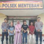 { \Illuminate\Support\Str::words($kategorix->post_title, 30, '') }}