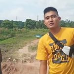 Youtuber Ini Mendadak Viral, Bagi-bagi Daging Tetapi Isinya Sampah