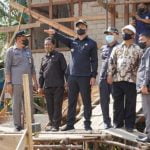Bupati Sis Tinjau Pembangunan Puskesmas Hulu Gurung