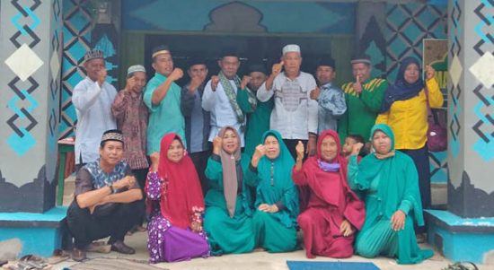 Perkuat Ukhuwah, MTAMT Gelar Maulid Tradisional di Desa Mungguk