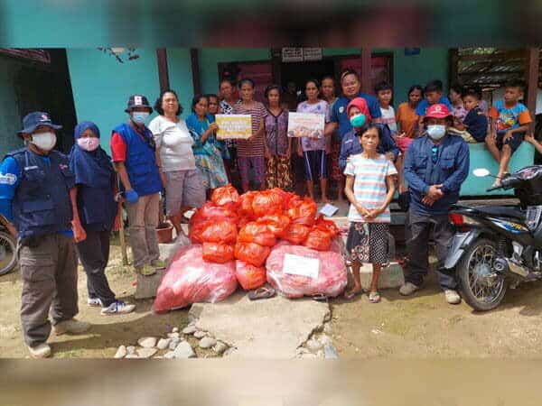 PMI dan Rumah Zakat Bantu Korban Banjir Melawi
