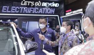 PLN Dukung Toyota Kembangkan Kendaraan Listrik Di Indonesia ...