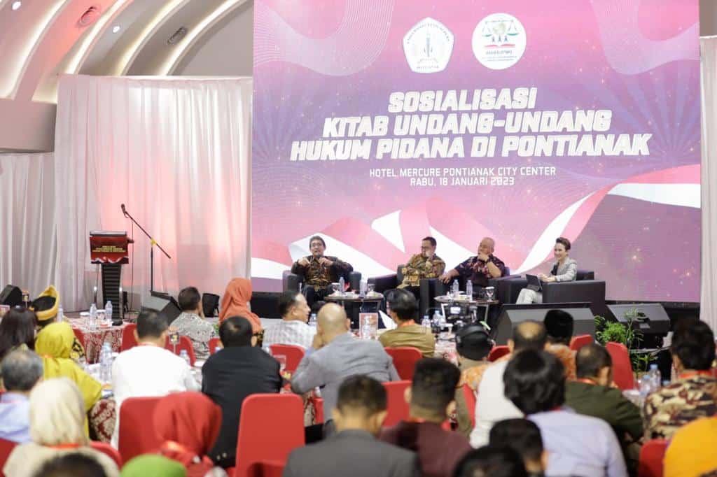 Sosialisasi KUHP Nasional di Hotel Mercure, Kota Pontianak, Kalimantan Barat, Rabu (18/01/2023). (Foto: Jauhari)