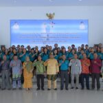 Bupati Kayong Utara, Citra Duani foto bersama kontingen Pesta Paduan Suara Gerejawi (Pesparawi) Kabupaten Kayong Utara. (Foto: Prokopim)