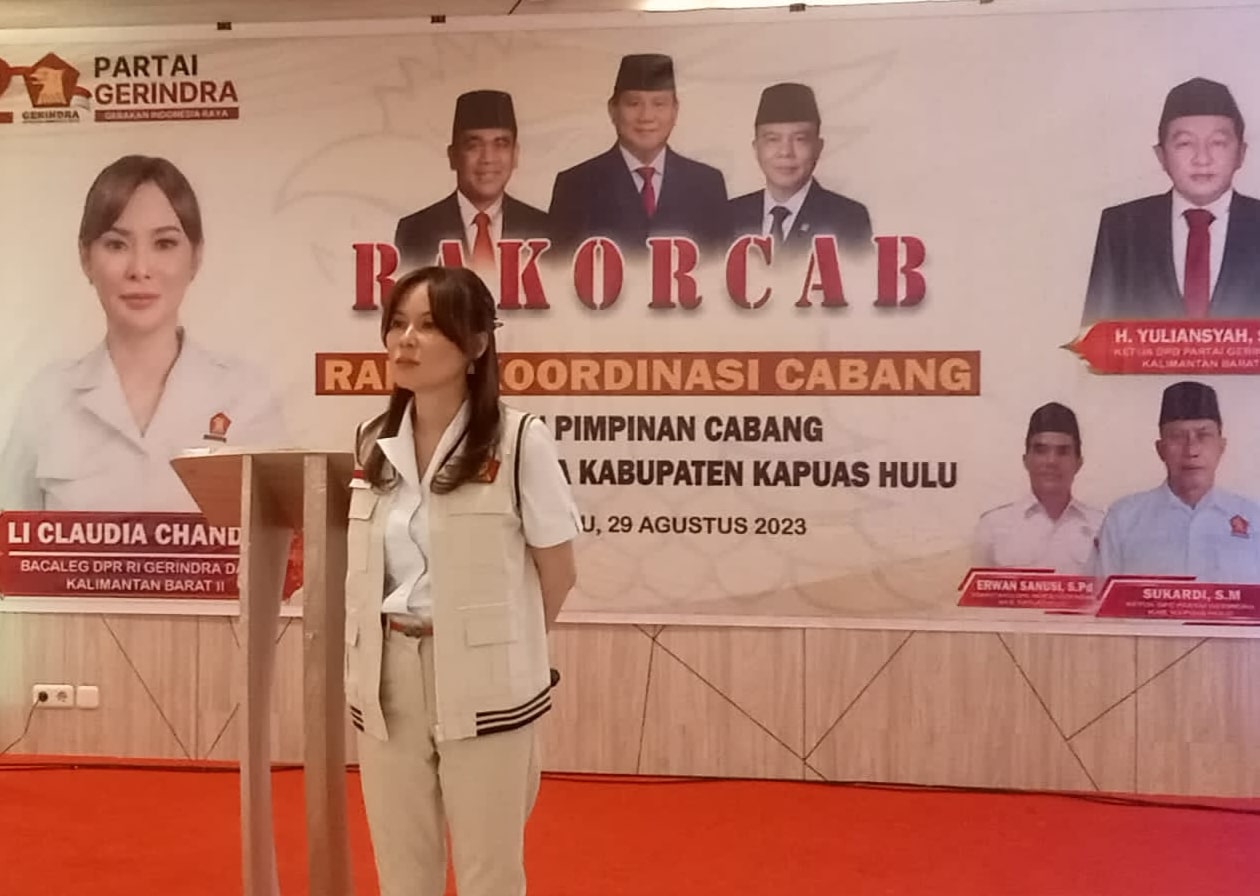 Bacaleg Partai Gerindra dapil Kalbar 2, Li Claudia Chandra hadir di Rakorcab DPC Partai Gerindra Kabupaten Kapuas Hulu. (Ishaq/KalbarOnline.com)