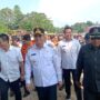 Pj Gubernur Kalbar, Harisson bersama Ketua Komisi V DPR RI, Lasarus dan Bupati Kapuas Hulu, Fransiskus Diaan. (Foto: Ishaq)