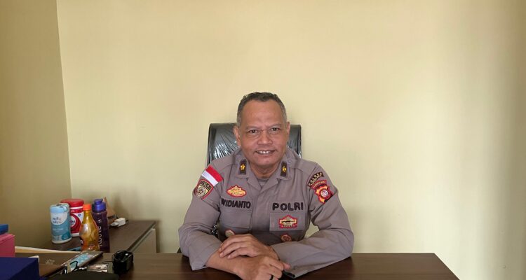 Kabag SDM Polres Kapuas Hulu, Kompol Widyanto. (Foto: Ishaq)